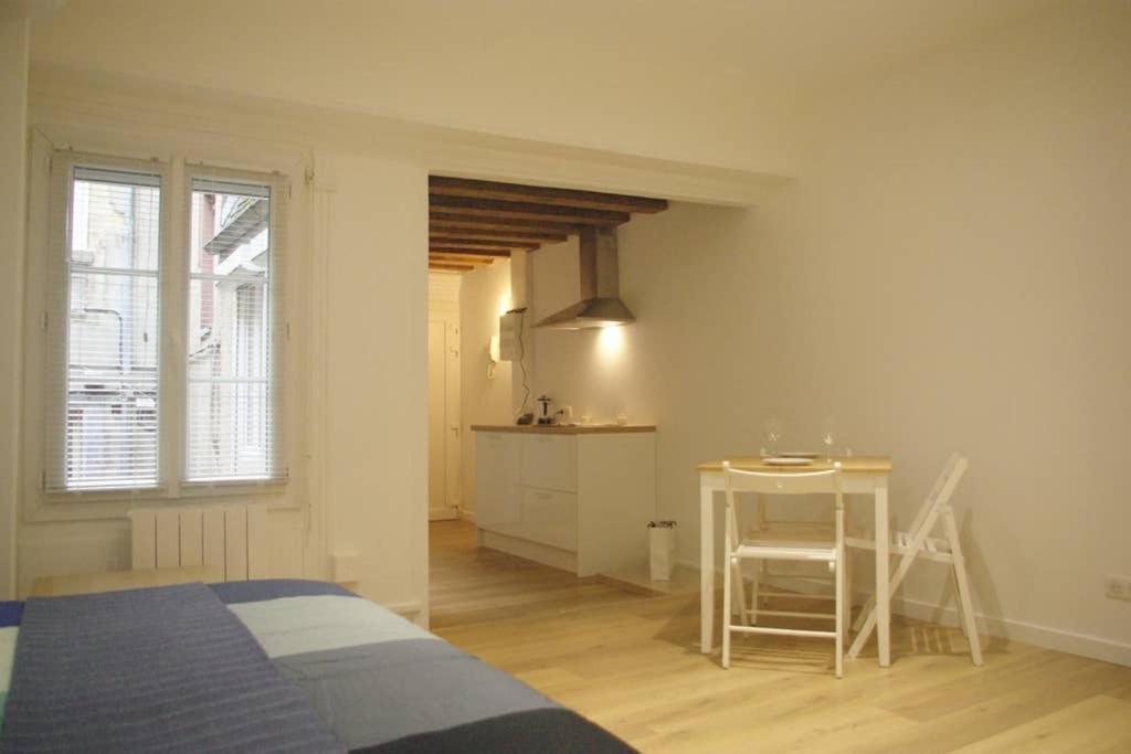 Dijon Standing Historic City Apartment Exteriör bild